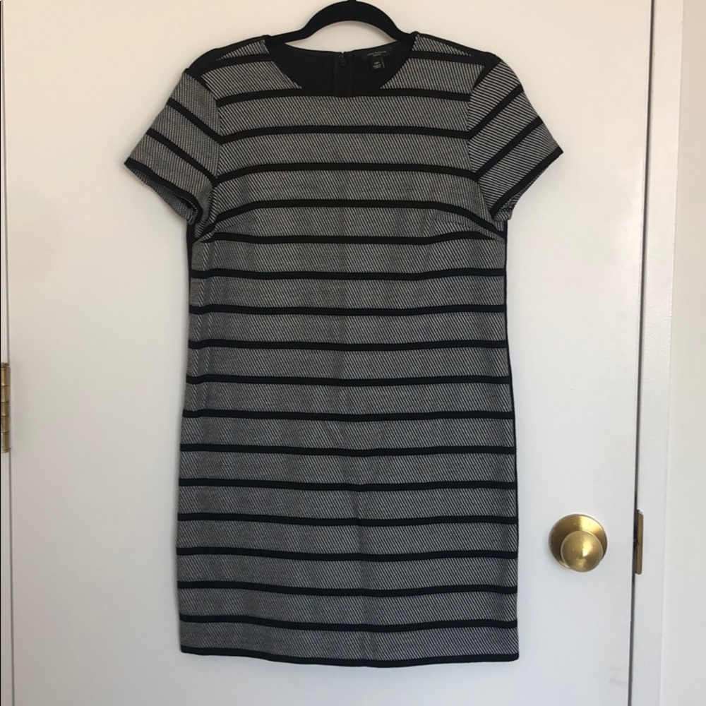 Ann Taylor Petite SP black / white striped dress
